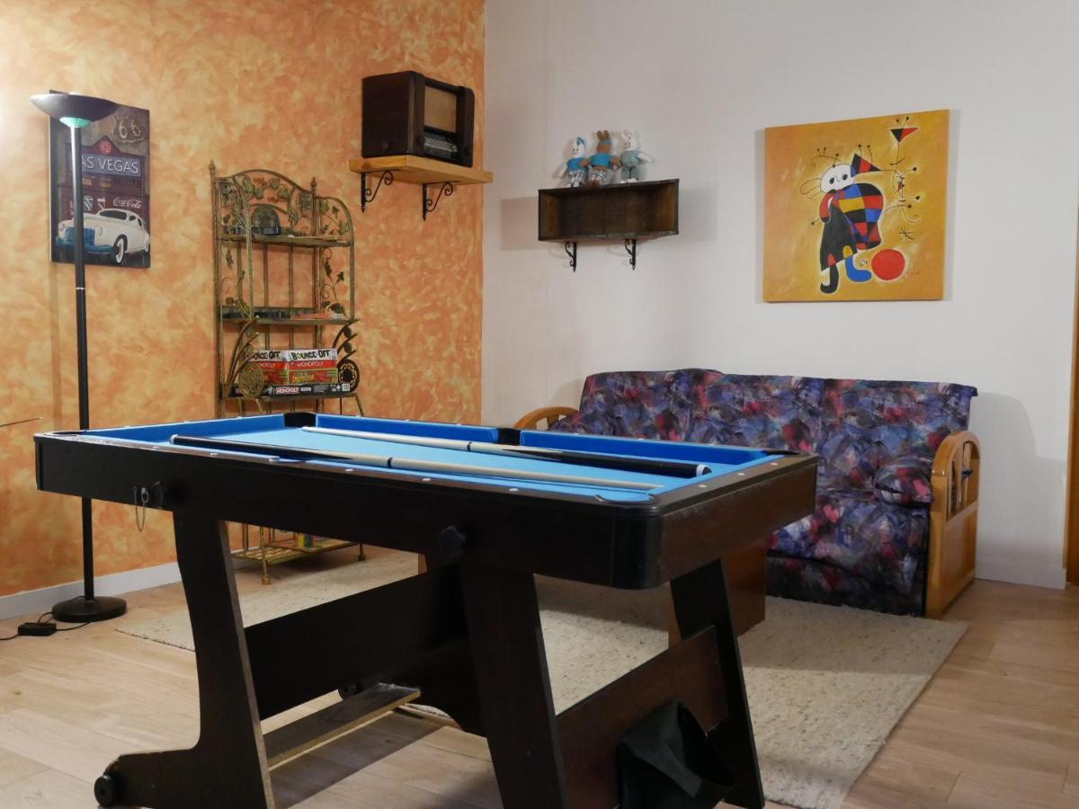 La Casa Rural De Alicia Bustares Екстериор снимка